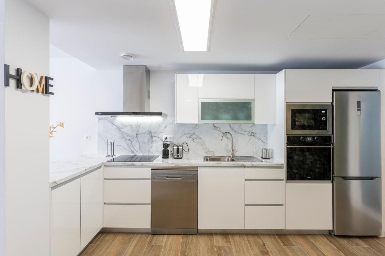 Fabuloso Apartamento Nuevo Con Parking Y Piscina Málaga Esterno foto