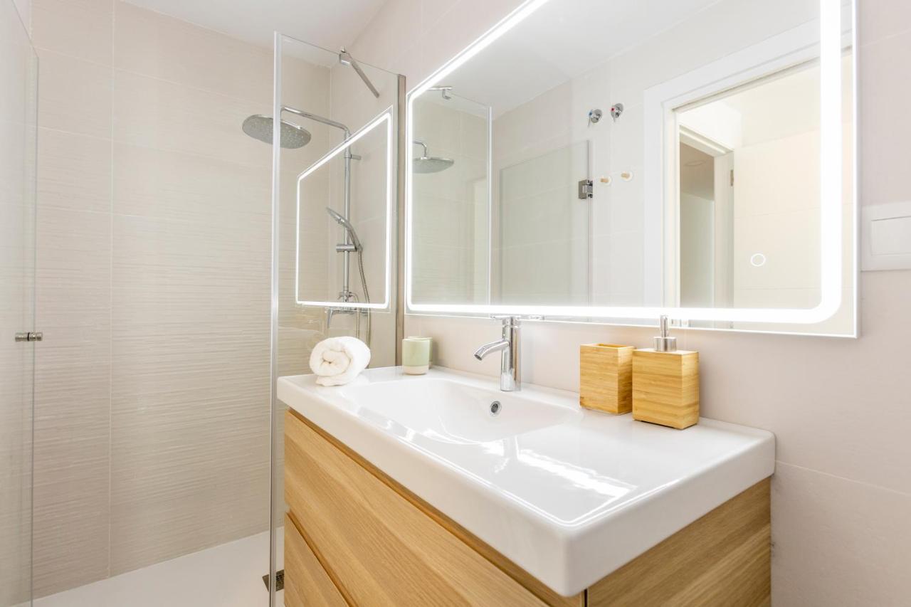 Fabuloso Apartamento Nuevo Con Parking Y Piscina Málaga Esterno foto